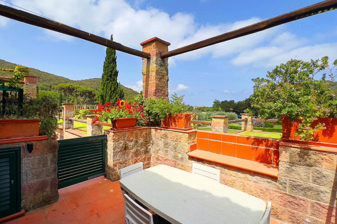Vila Bilocale Sant'Anna Vicolo Del Mughetto Exteriér fotografie