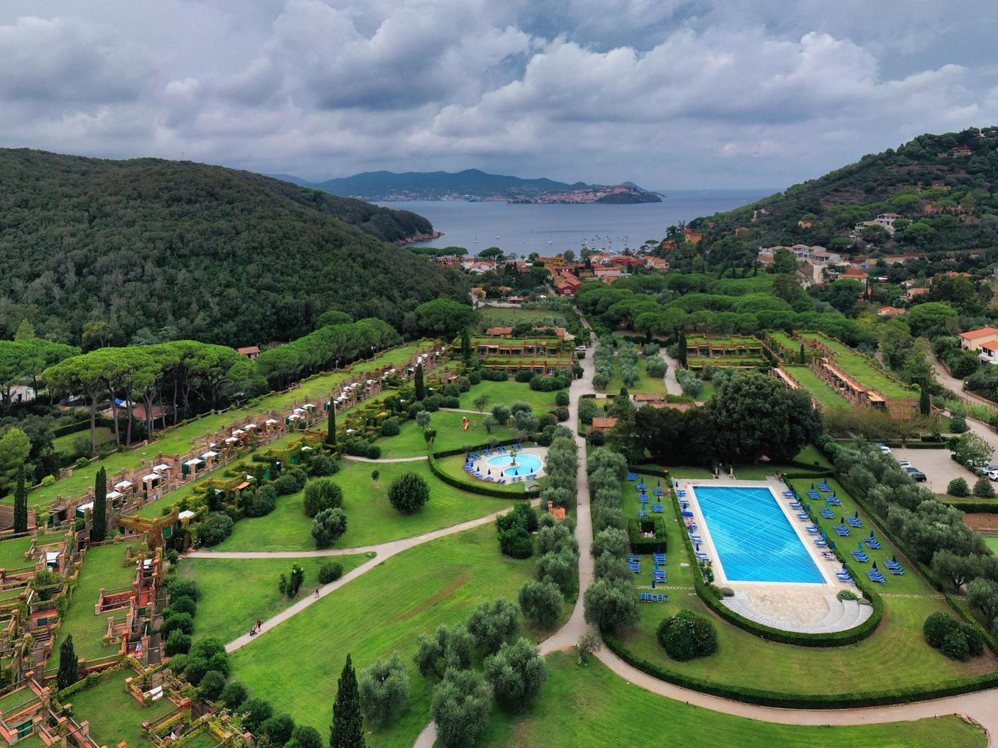 Vila Bilocale Sant'Anna Vicolo Del Mughetto Exteriér fotografie